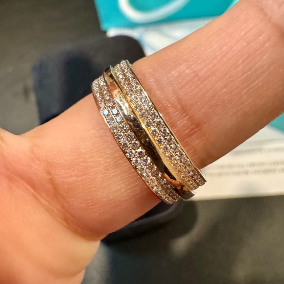 Tiffany&Co T wide pave diamond ring - Picture 6 of 11
